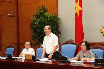 การประชุมครั้งแรกของสภาแห่งชาติว่าด้วยการพัฒนาอย่างยั่งยืนและเพิ่มขีดความสามารถในการแข่งขัน